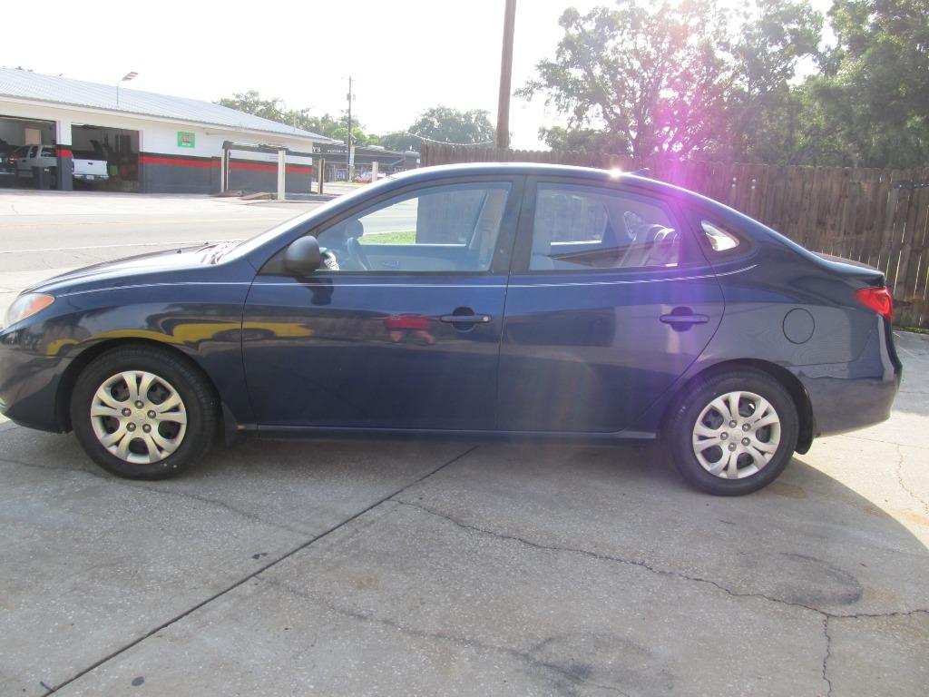 2010 Hyundai Elantra Blue