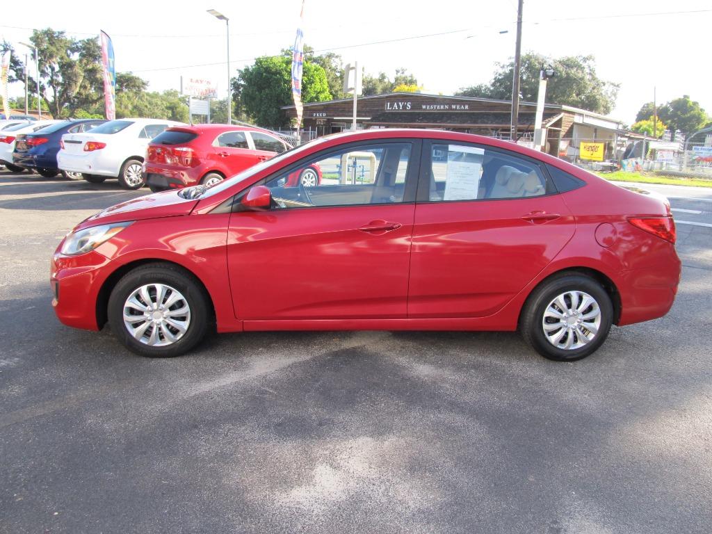 2013 Hyundai Accent GLS