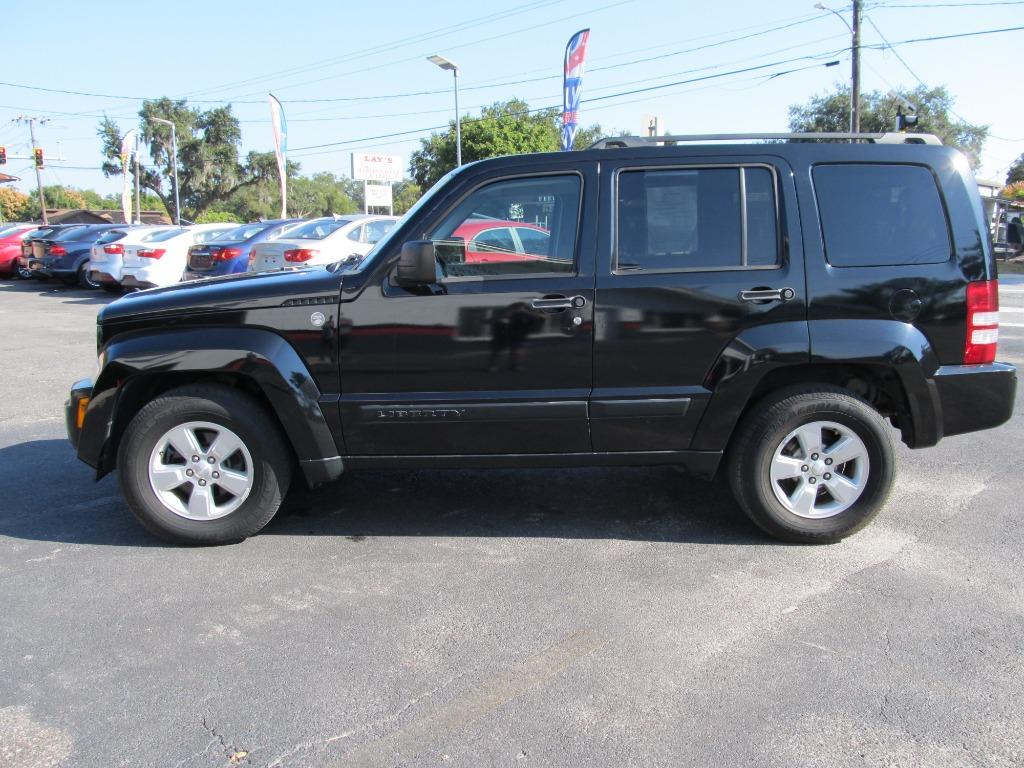 2011 Jeep Liberty Sport's photo